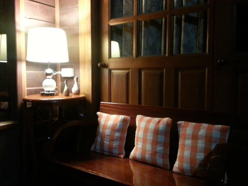 Rim Nam Kong Homestay Pak Chom Ngoại thất bức ảnh