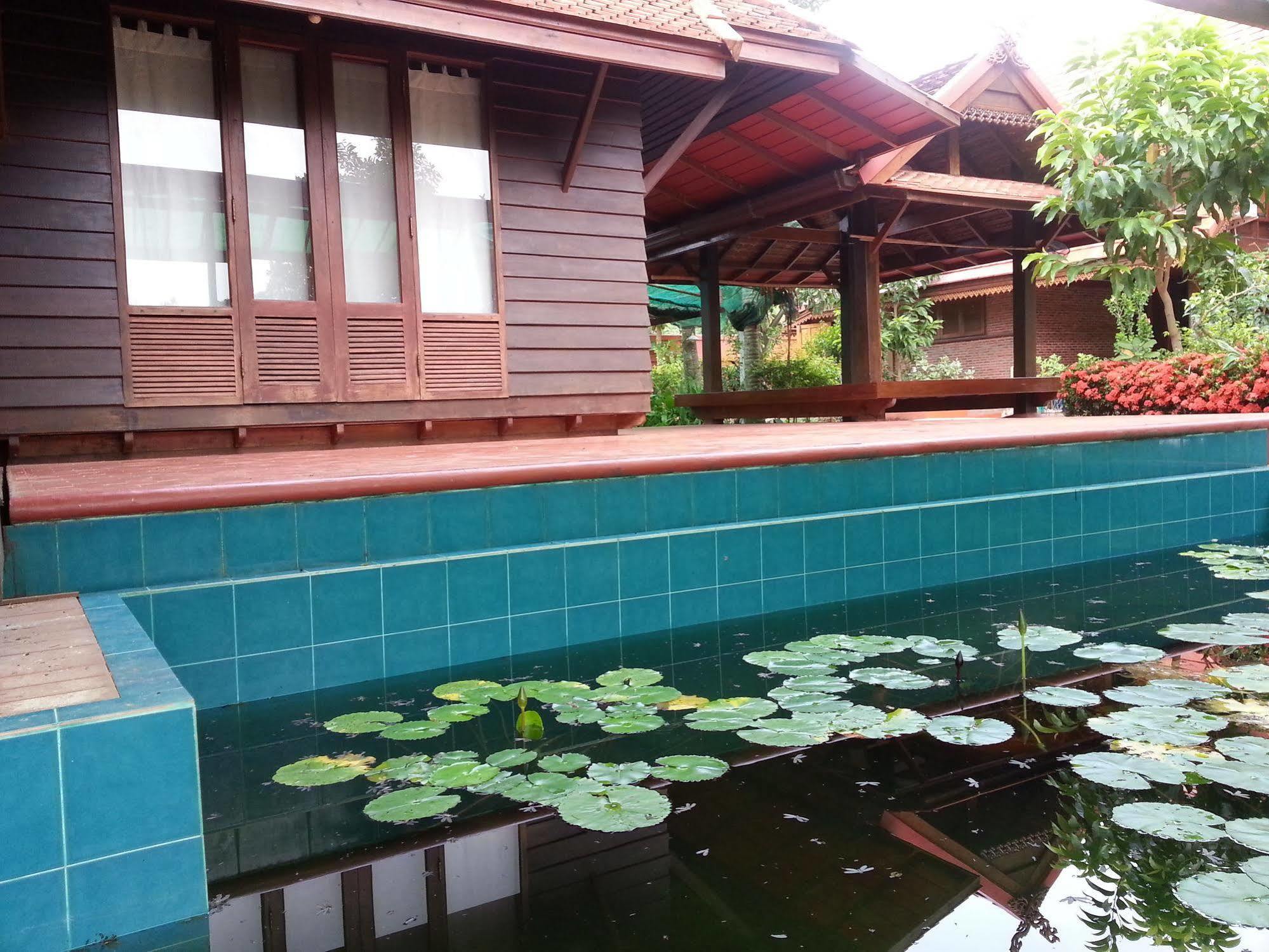 Rim Nam Kong Homestay Pak Chom Ngoại thất bức ảnh
