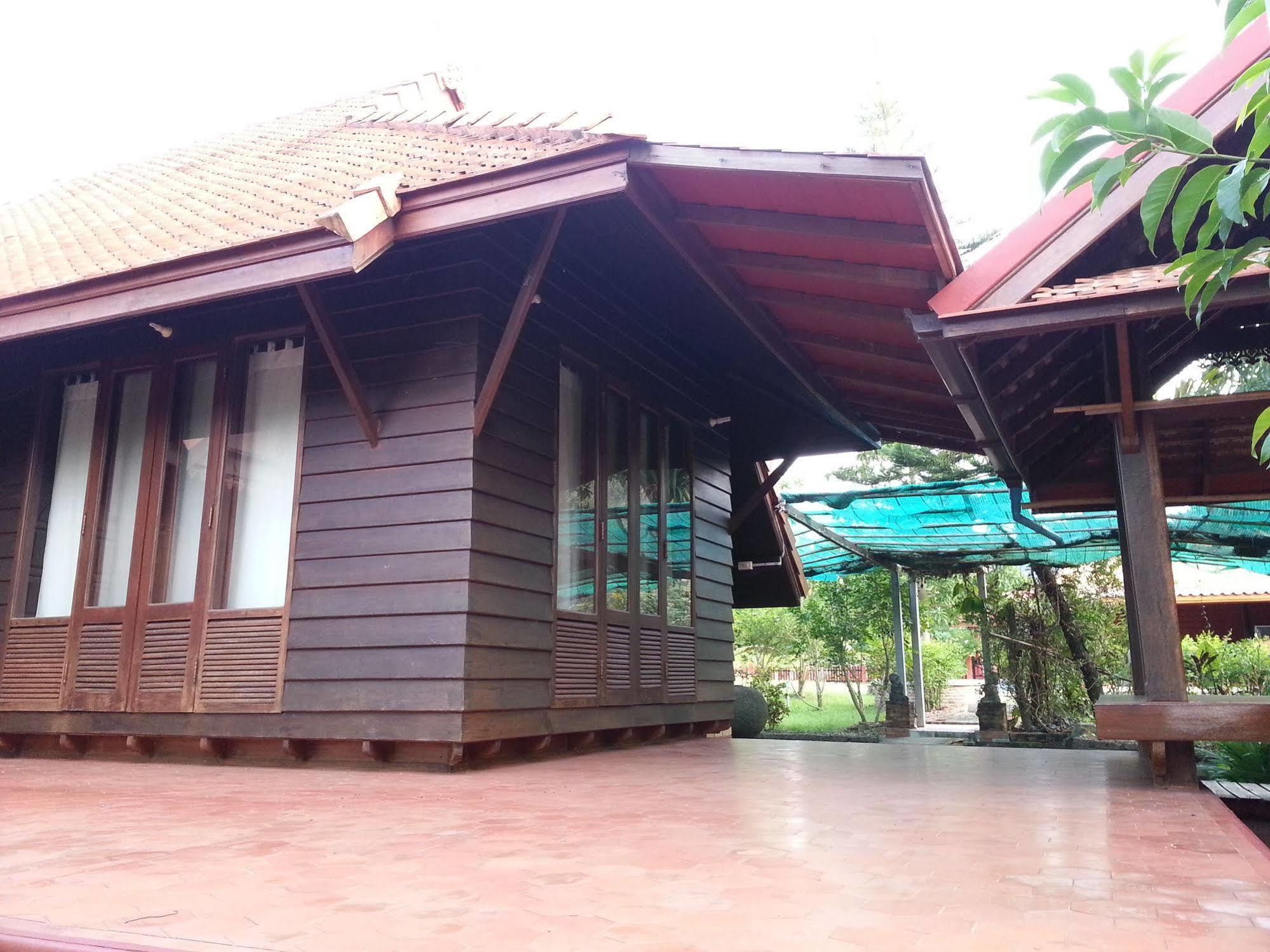 Rim Nam Kong Homestay Pak Chom Ngoại thất bức ảnh