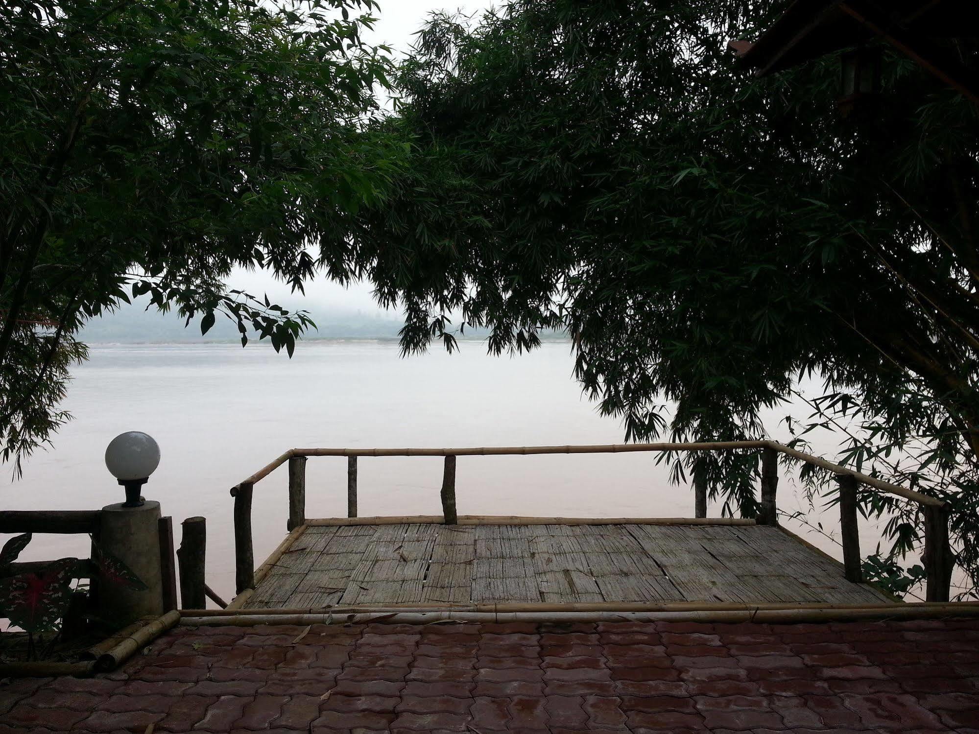 Rim Nam Kong Homestay Pak Chom Ngoại thất bức ảnh