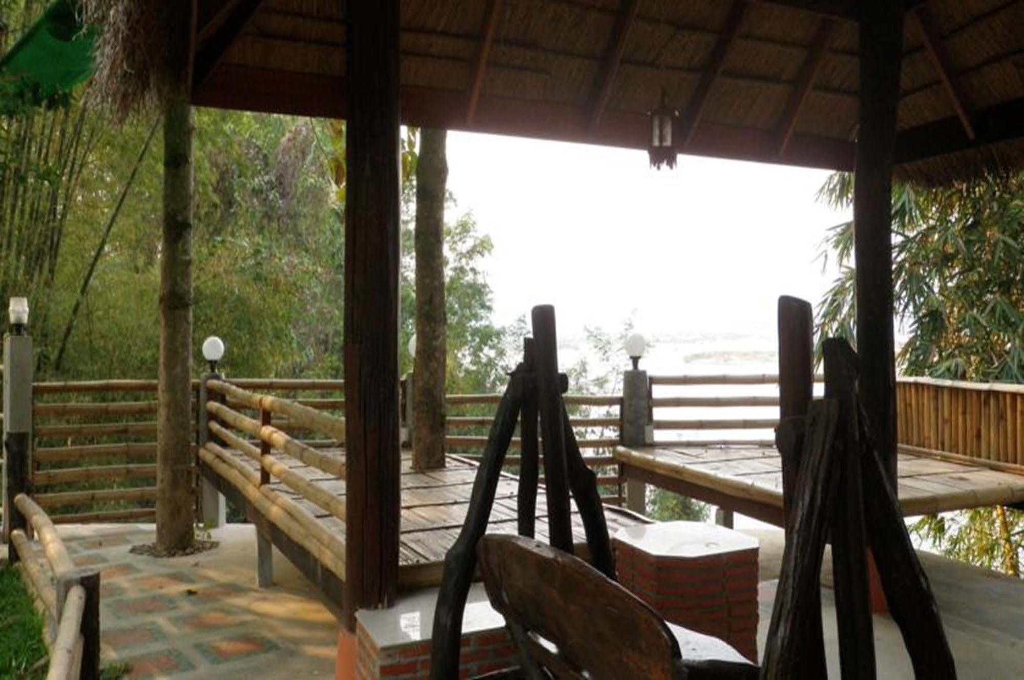 Rim Nam Kong Homestay Pak Chom Ngoại thất bức ảnh