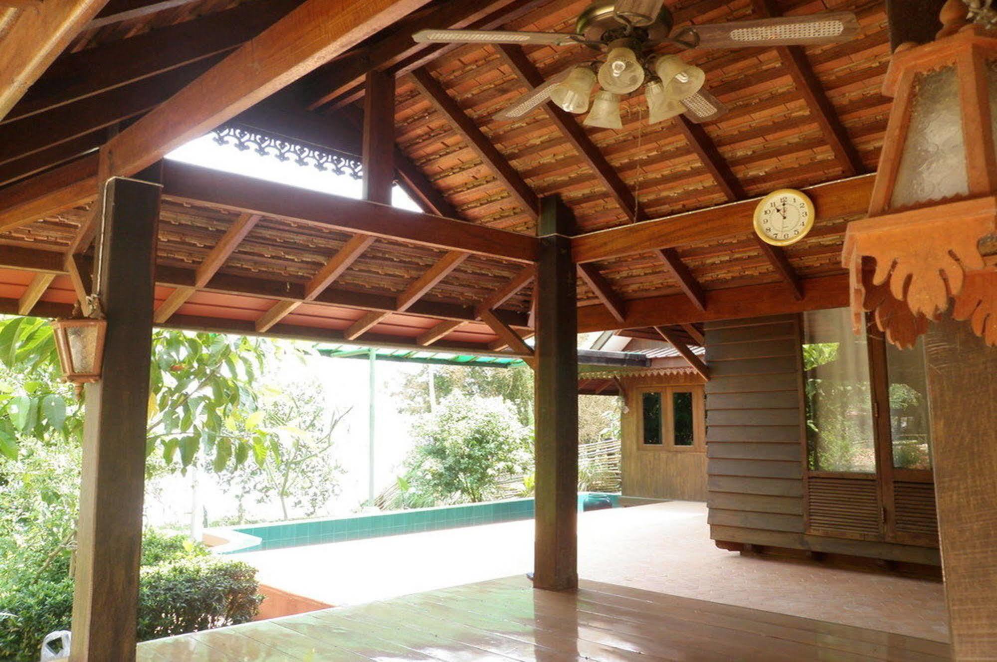 Rim Nam Kong Homestay Pak Chom Ngoại thất bức ảnh