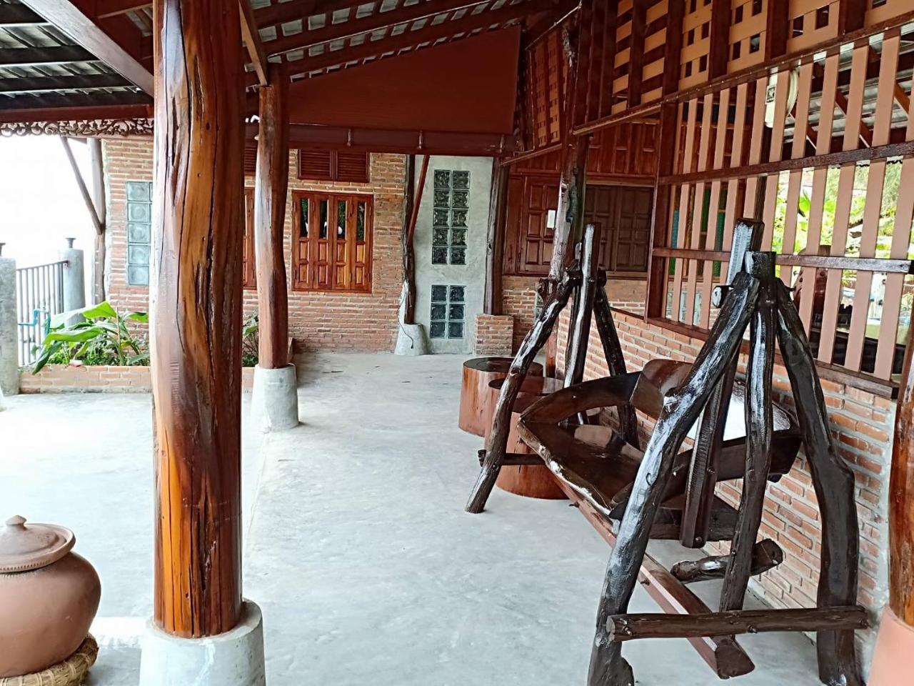 Rim Nam Kong Homestay Pak Chom Ngoại thất bức ảnh